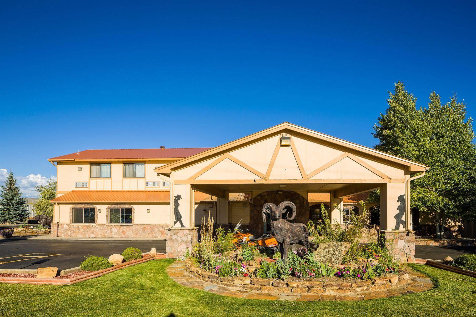 Alpine Inn & Suites Gunnison Exterior foto